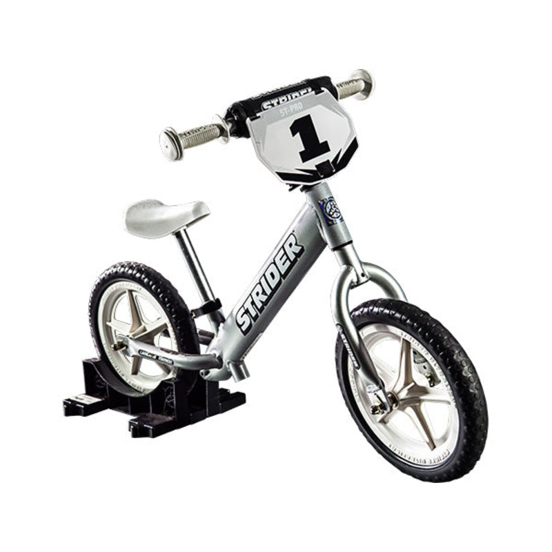 Strider Plastic Interlocking Bike Stand