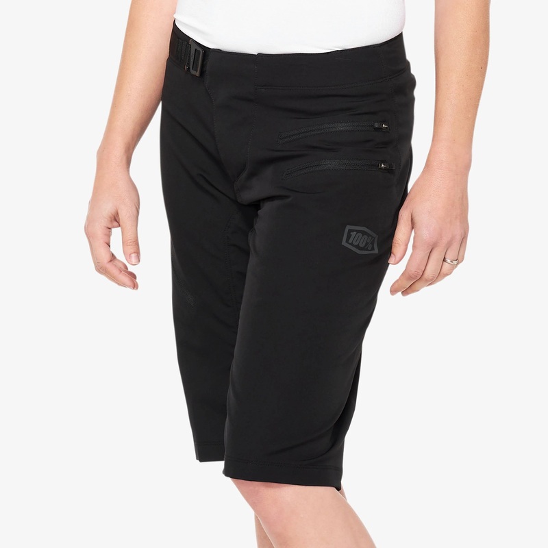 100% Women’s Airmatic Short Black Small