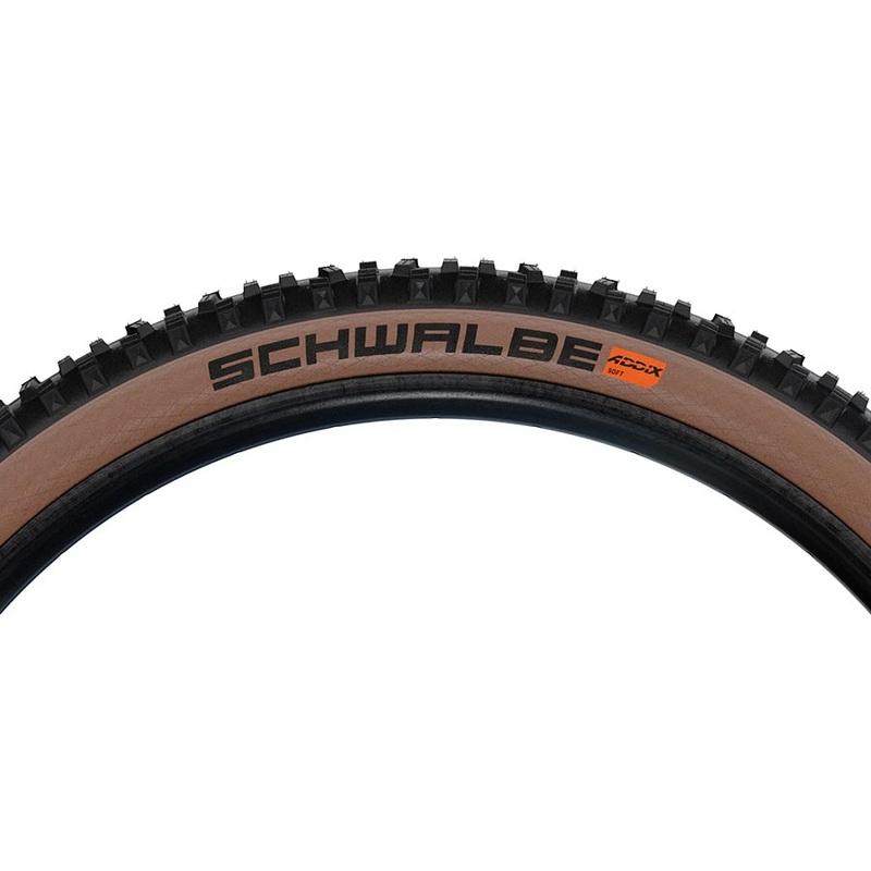 Hans Dampf Tire – 29 x 2.35 Tubeless Folding BLK/Bronze Evolution Line Super Trail Addix Soft 29 x 2.35″