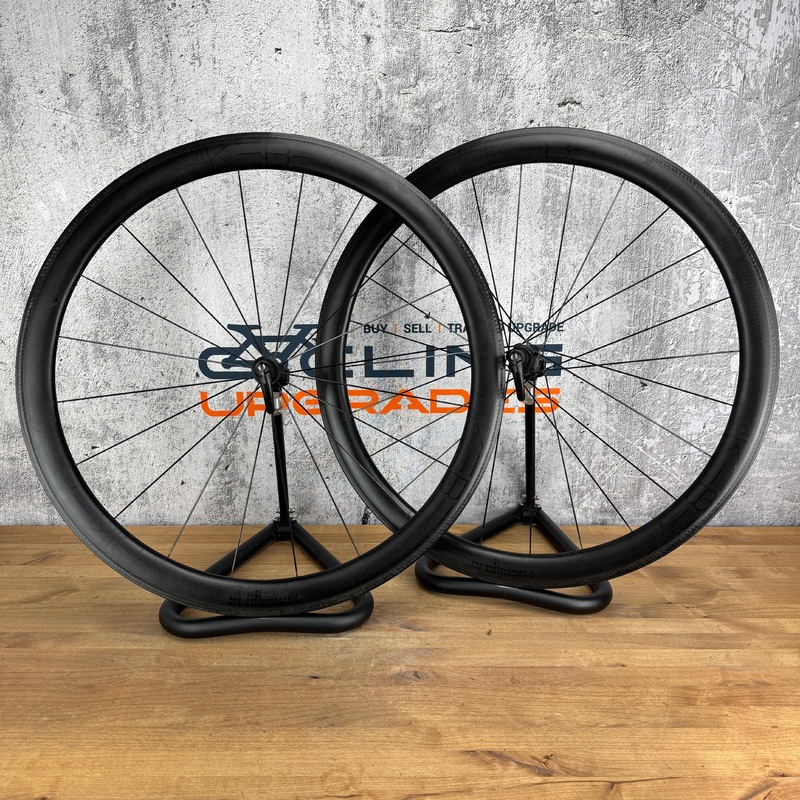 BikeBeat berflieger Pro Carbon Clincher Wheelset 700c Rim Brake DT Swiss 240