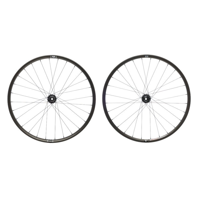 WTB EZR i23 w/ DT Swiss Hubs Aluminum Tubeless 700c Wheelset
