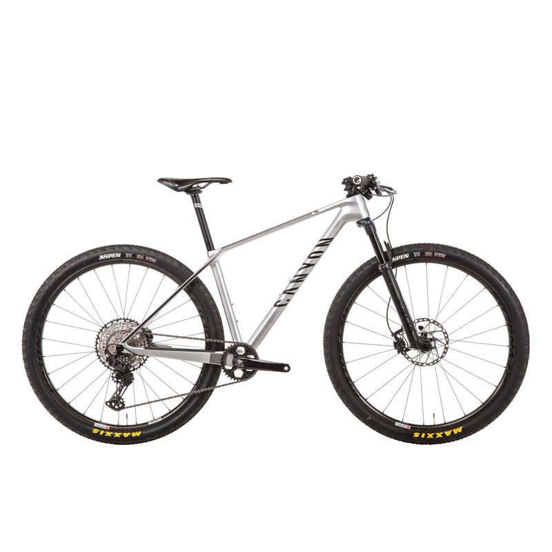 Canyon Exceed CF 8 Mountain Bike – 2021, Small