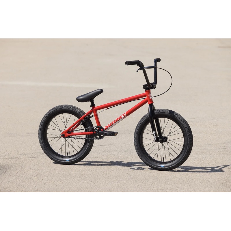 Sunday Primer 18 Inch Bike Gloss Fire Engine Red Fire Engine Red