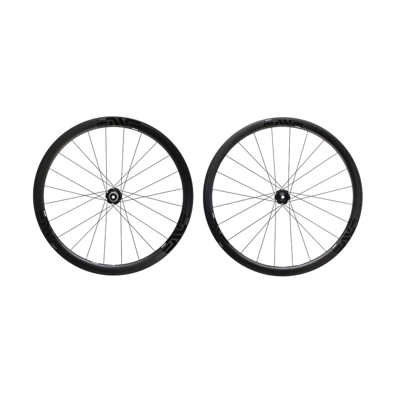 ENVE SES 3.4 Carbon Tubeless 700c Wheelset