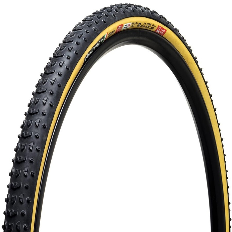 Challenge Tire Grifo Pro Tire TLR – 700 x 38 Black/Tan