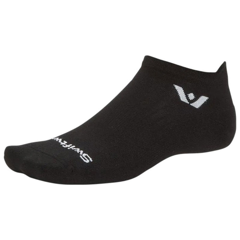 Swiftwick Aspire No Show Socks – Circuit Black Large