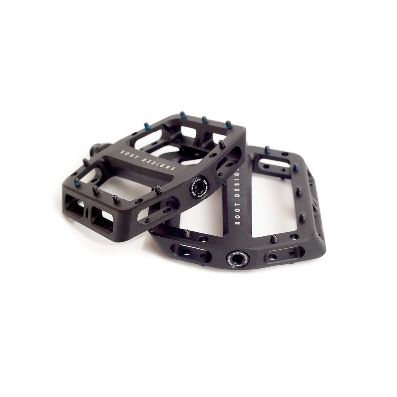 Roots IBEX trail pedal Black